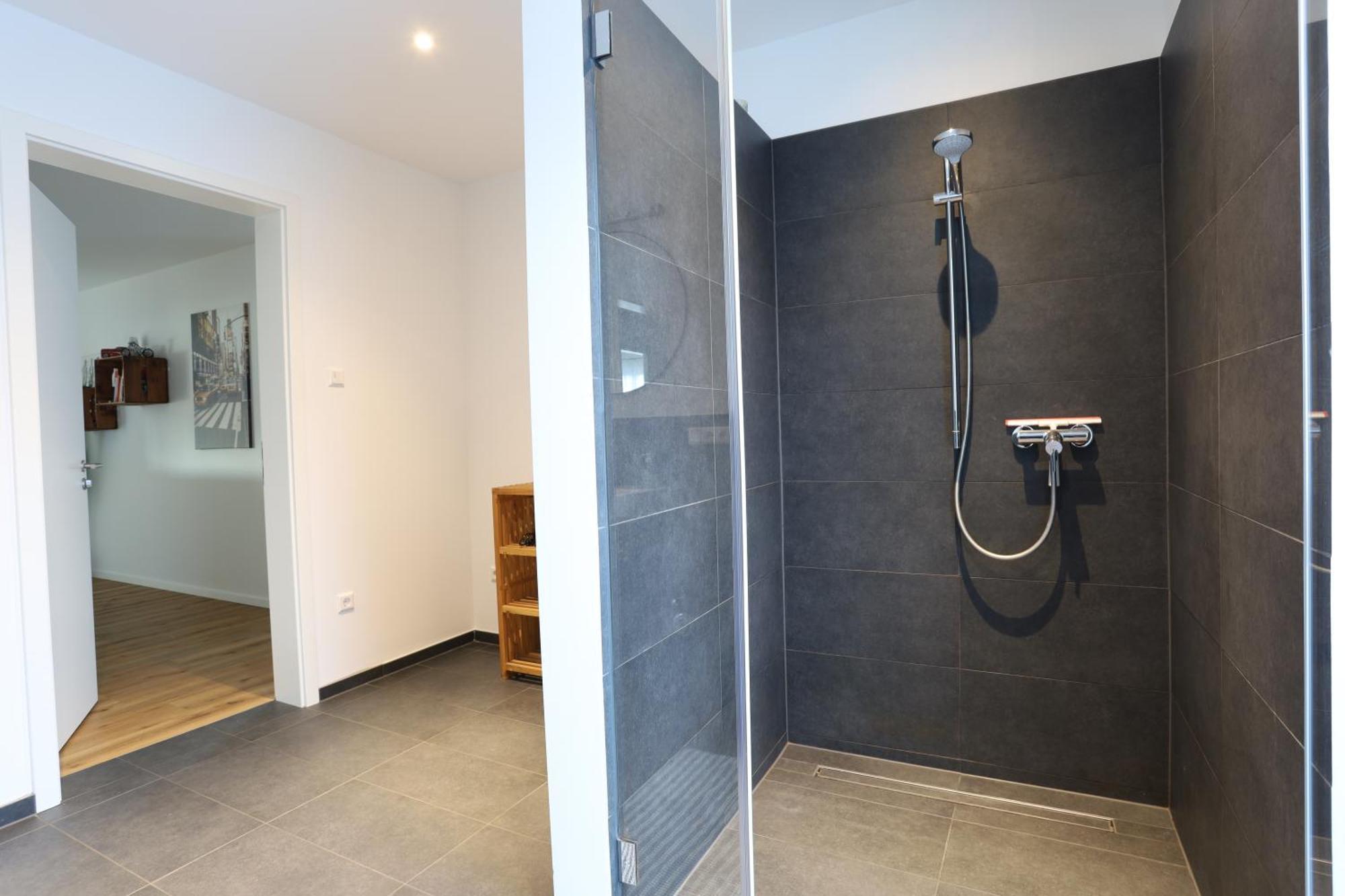 Apartment "New York" In Erftstadt - 3 Zimmer & 91Qm - Nahe Koeln, Messe, Phantasialand & Bonn - Familienurlaub Oder Business Trip Екстериор снимка
